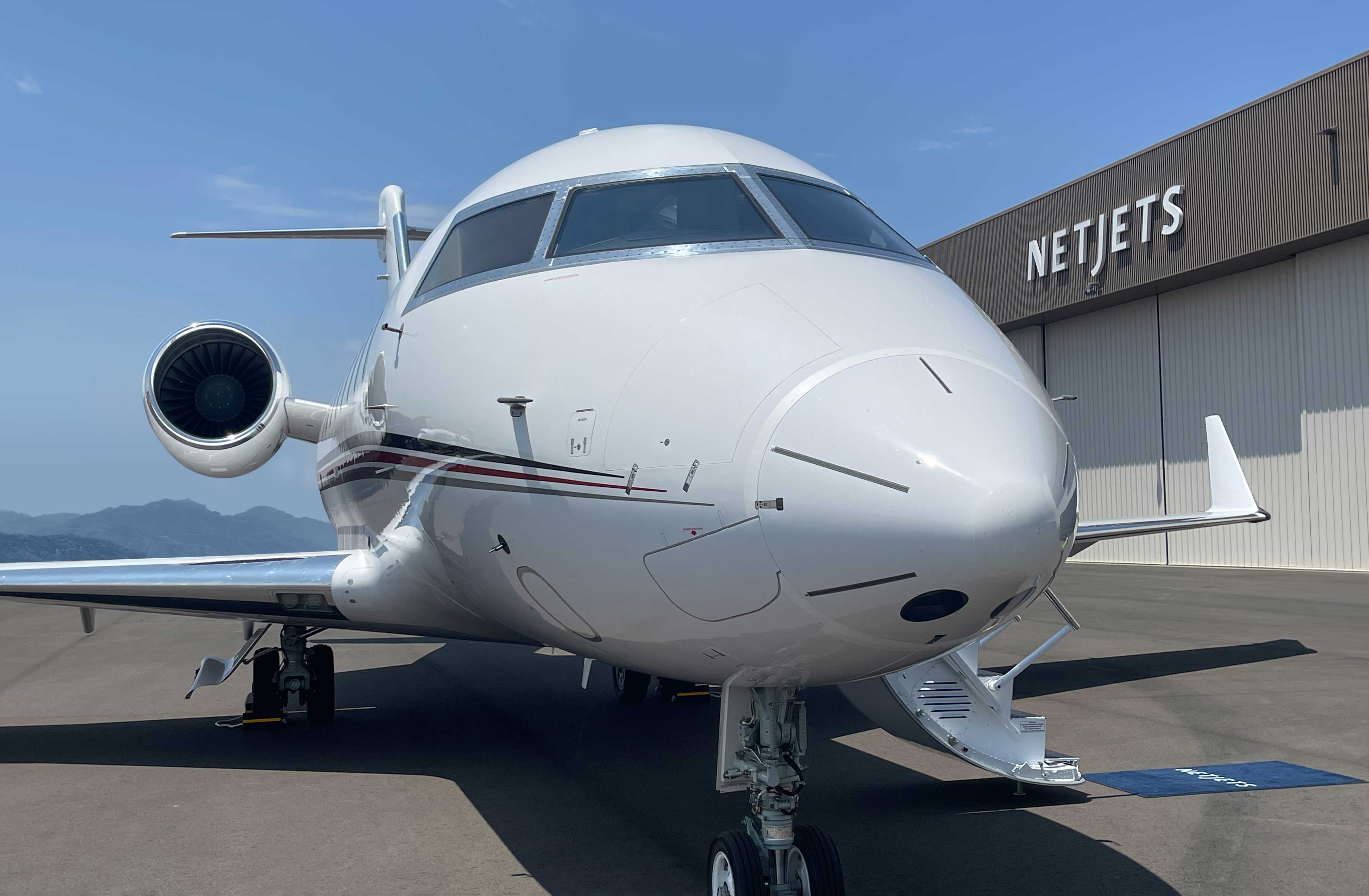 NETJETS EXPANDING FLEET AND REAL ESTATE FOOTPRINT NETJETS EXPANDING FLEET AND REAL ESTATE FOOTPRINT