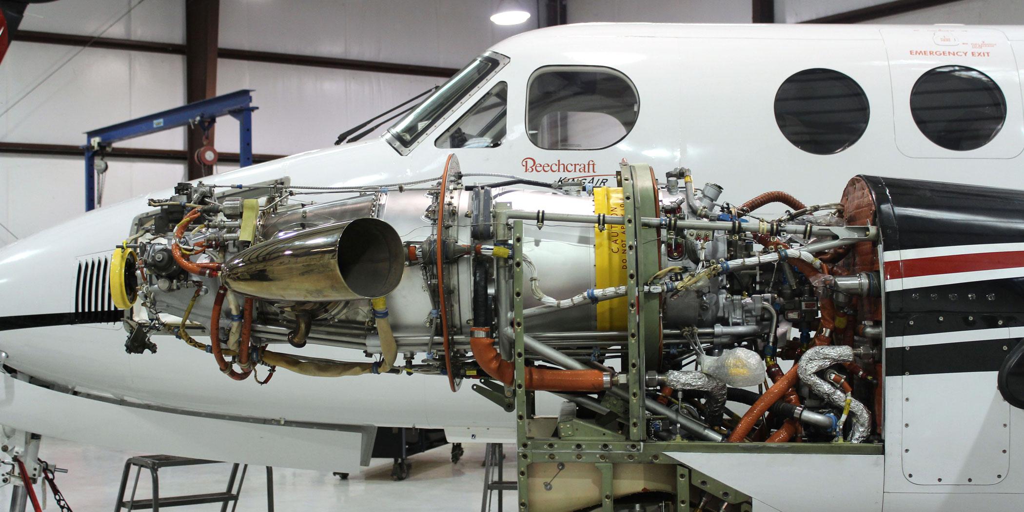 King Air 350 engine