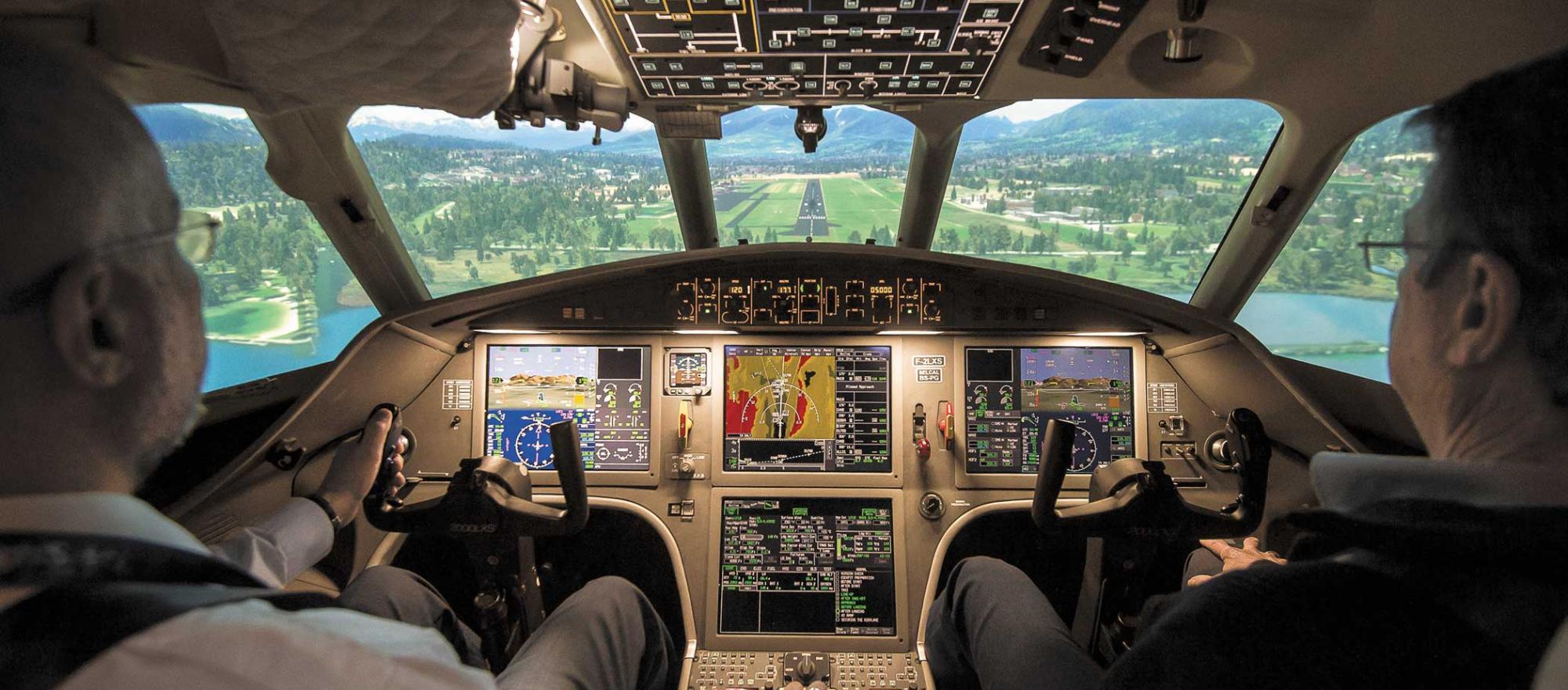 FlightSafety Dassault Falcon 2000lxs sim