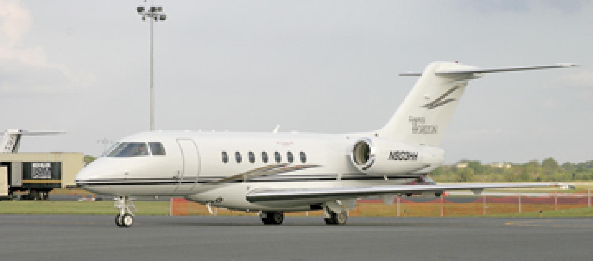 Hawker 4000
