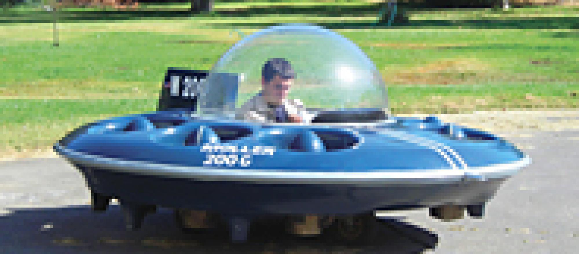 Fly the Moller M200 Jetson and your neighbors may think they’ve seen a UFO. 