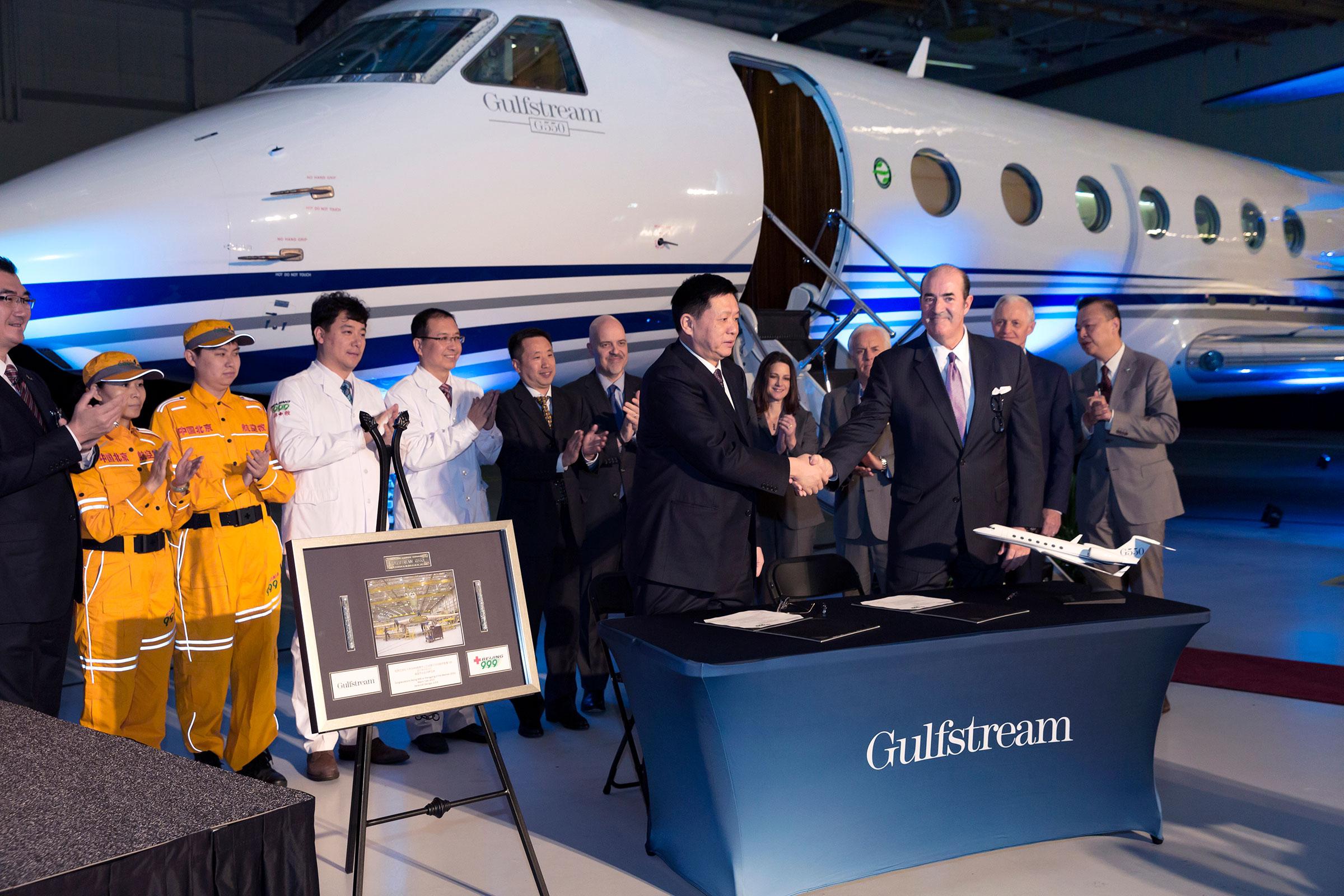 Specially equipped Gulfstream G550 for the Beijing Red Cross.