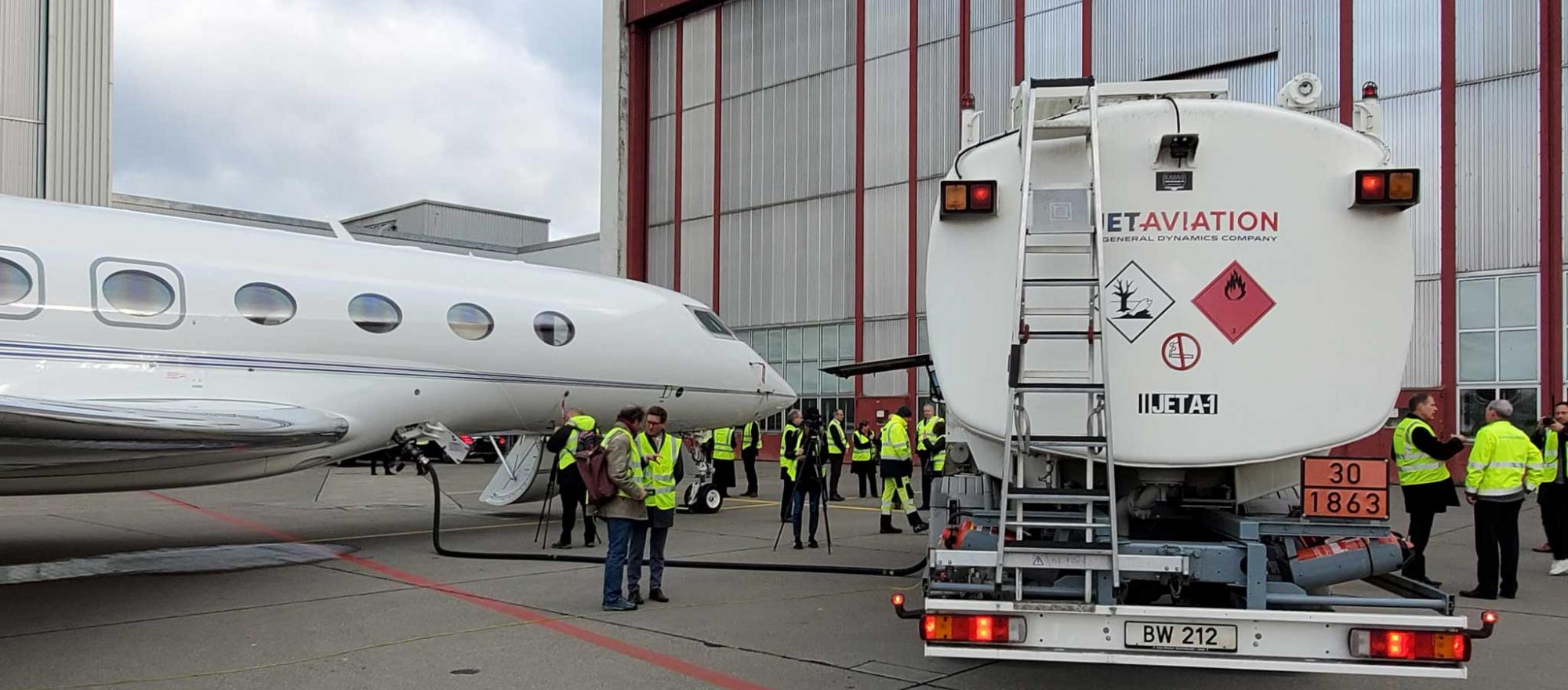 Business Jet being refueled with SAF in Zurich