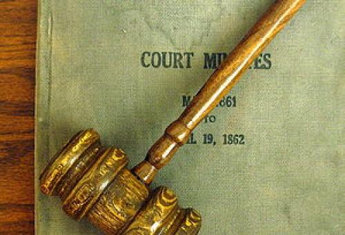 Setting up an LLC just to own and operate your jet could mean asking for trouble.