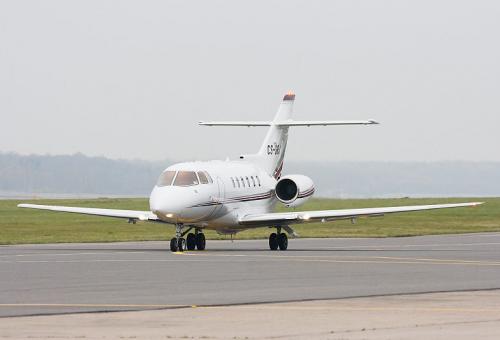 A Hawker 800XP