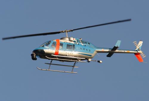 お見舞い | III JetRanger 206 Bell Business Traveler Jet 完成品（エンジン）