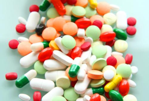 New Technology Helps Travelers Spot Fake Drugs