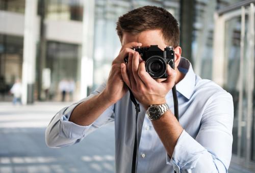 Six new cameras offer a wide range of options for casual photographers and serious photography buffs. (Photo: Fotolia)