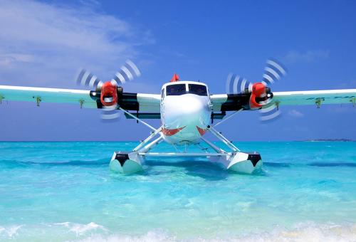 Trans Maldivian Airways Viking Twin Otter