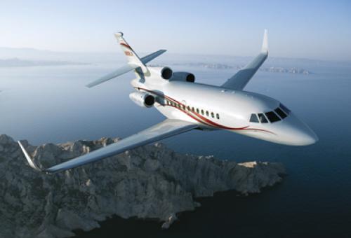 A Falcon 900 needs more maintenance than a Twinjet, but burns less fuel than 
