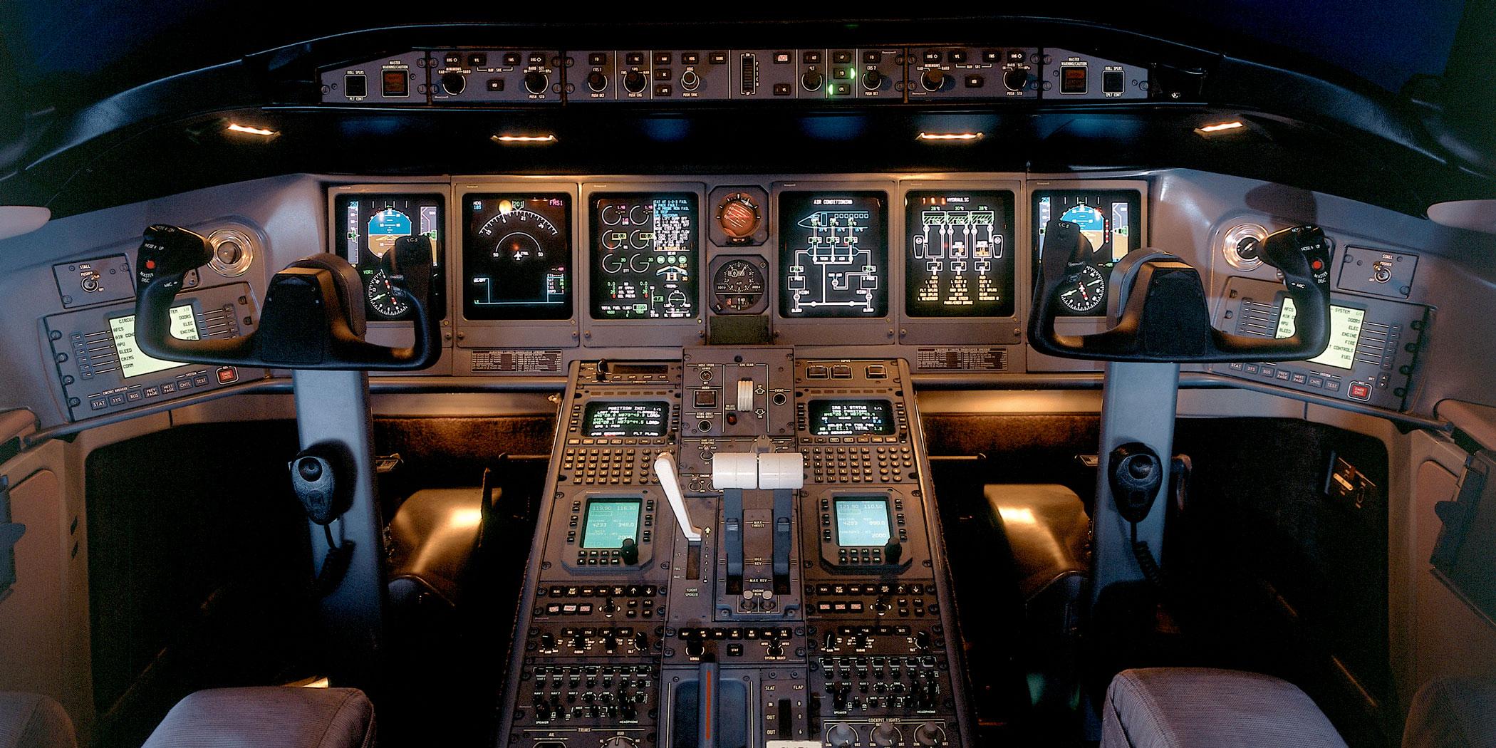 Global 5000 cockpit